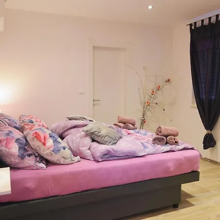 Apartament Perla With Swimming Pool, - Opatija