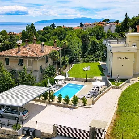 Perla With Swimming Pool, - Opatija 洛夫兰