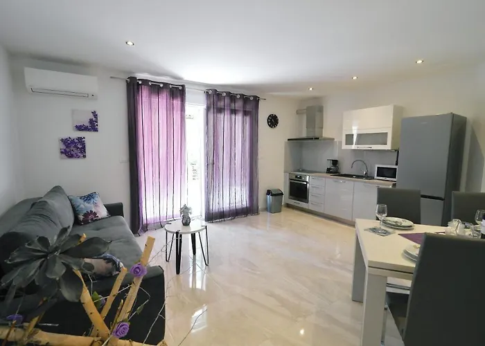 Perla With Swimming Pool, - Opatija *