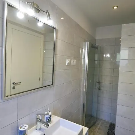 Perla With Swimming Pool, - Opatija *