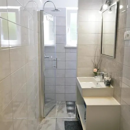 Perla With Swimming Pool, - Opatija *